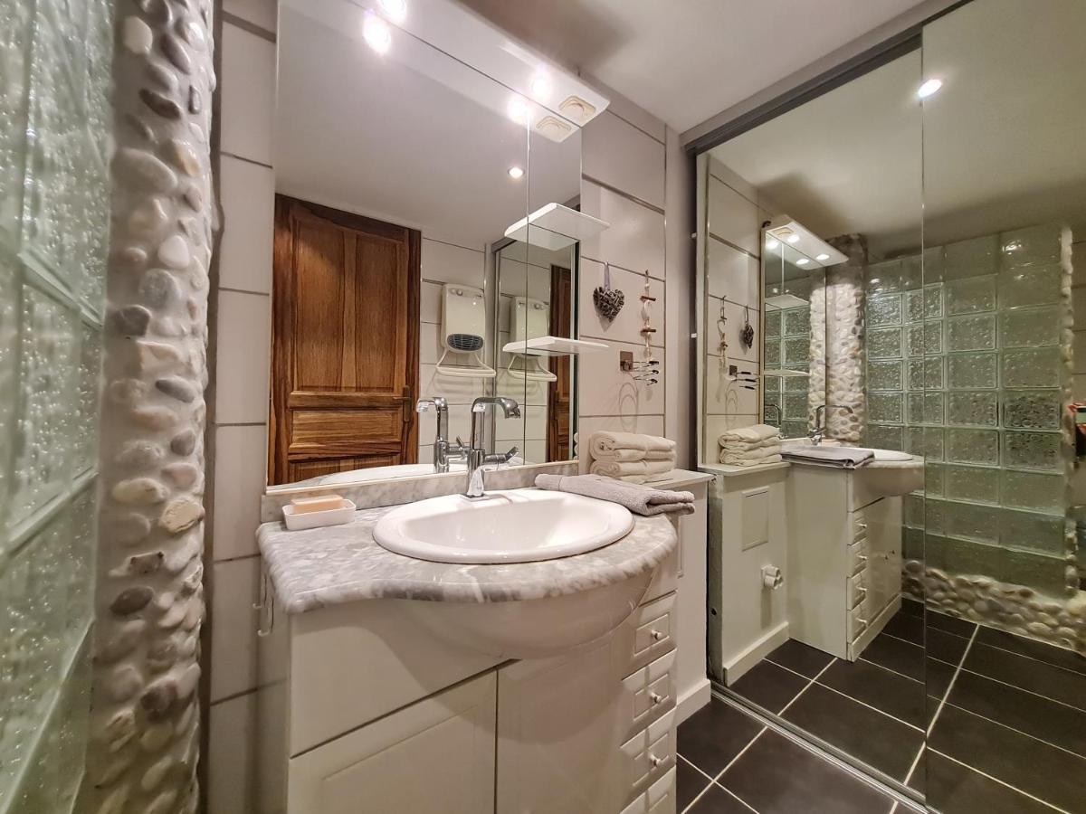 Bel Appartement Renove, Avec Terrasse Et Piscine ラ・クロワ・ヴァルメ エクステリア 写真